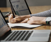 Controla tus finanzas con métodos simples y claros